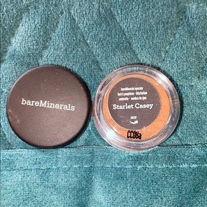 Bare Minerals eyeshadow. Scarlet Casey